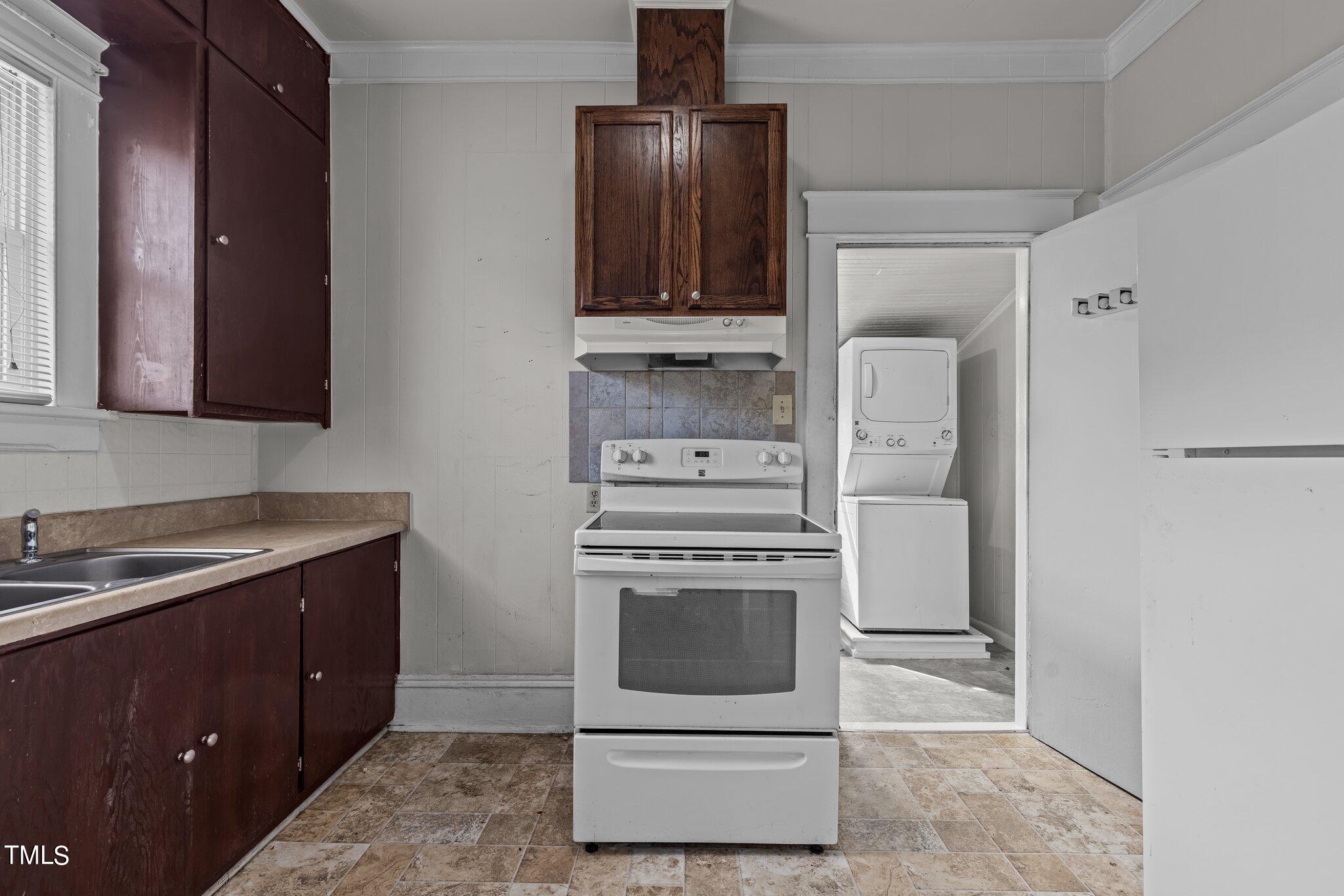 810 East Edenton Street Raleigh, NC 27601 - Photo 9 of 32 9-web-or-mls-8Y3A8199