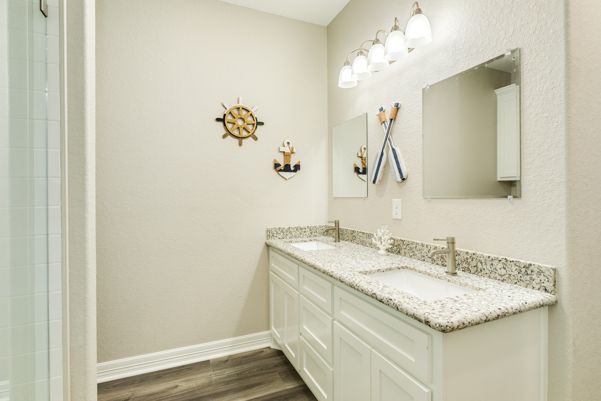 524 Thunder Road Surfside Beach, TX 77541 - Photo 18 of 26 Bath has double sinks