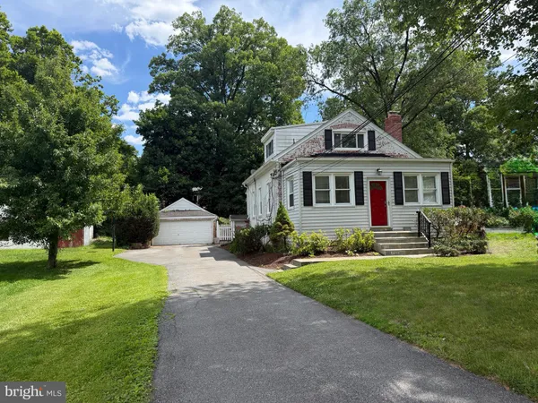 $649,500 | 736 Dennis Avenue, Silver Spring, MD 20901