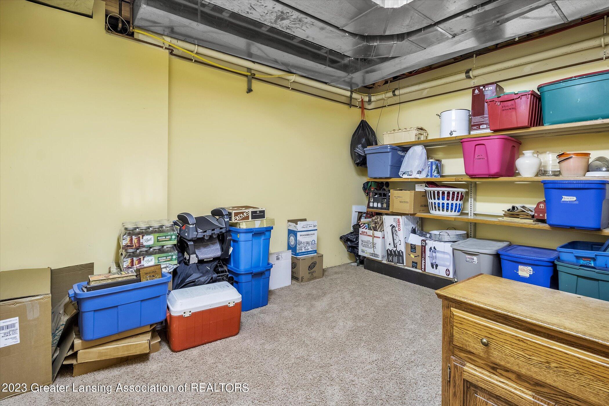 10555 South Wright Road Eagle, MI 48822 - Photo 67 of 126 067-10555-S-Wright-Rd-WindowStill-Real-E