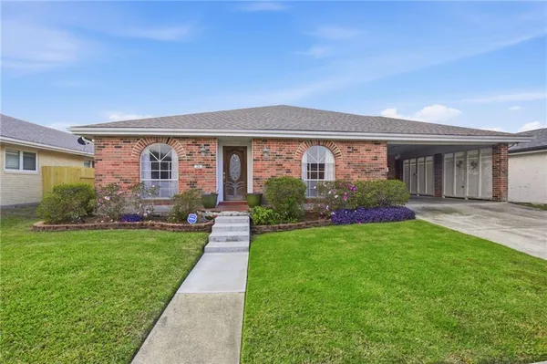 $275,000 | 25 Forstall Avenue, Kenner, LA 70065