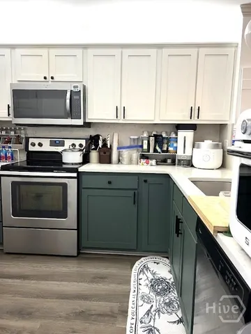 $3,000 | 429 Montgomery Street, Unit A, Savannah, GA 31401