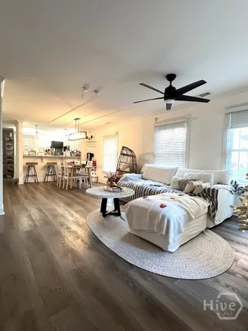 $3,000 | 429 Montgomery Street, Unit A, Savannah, GA 31401