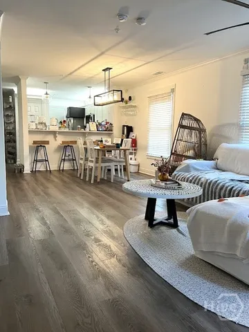 $3,000 | 429 Montgomery Street, Unit A, Savannah, GA 31401