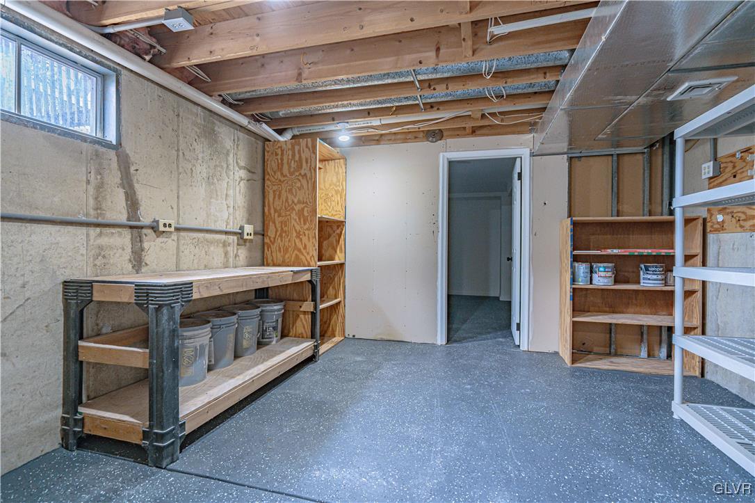 3911 Carter Road Bethlehem, PA 18020 - Photo 35 of 45 Gallery Image 35