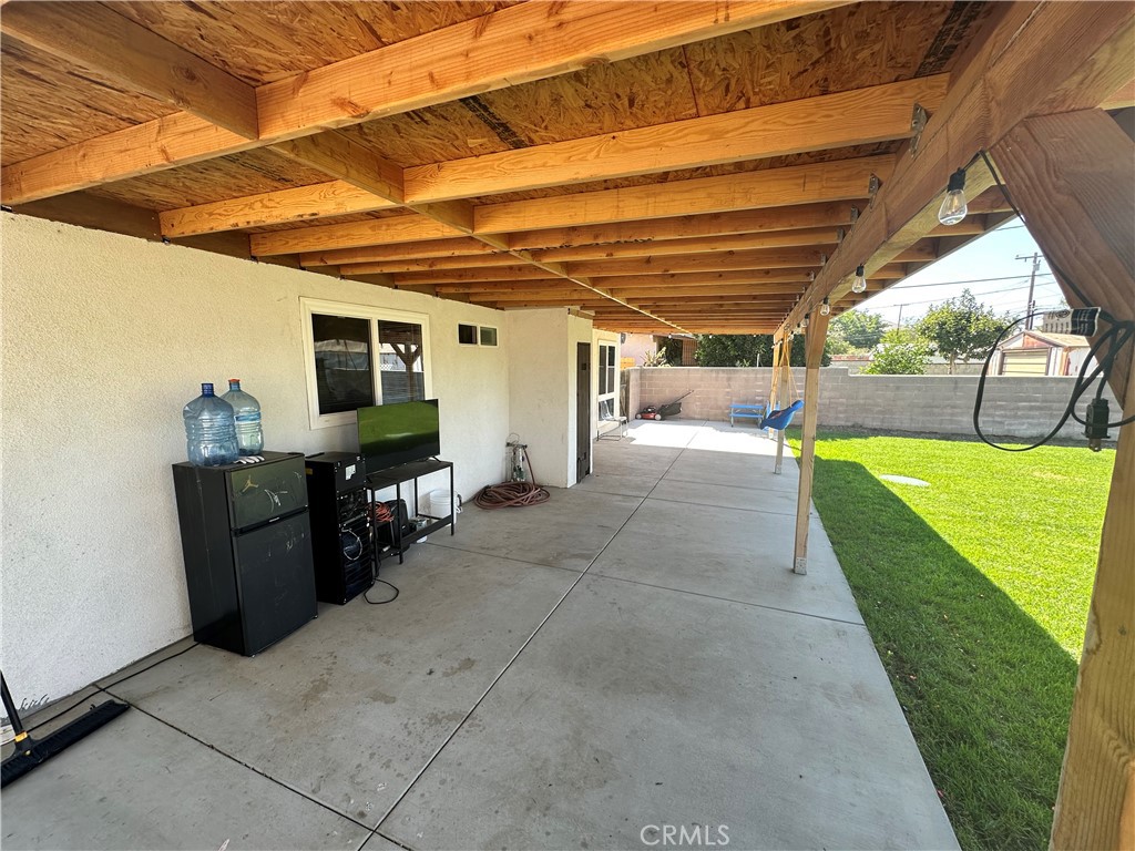18470 7th Street Bloomington, CA 92316 - Photo 33 of 45