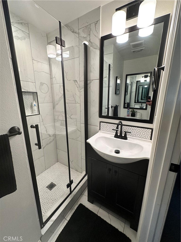 18470 7th Street Bloomington, CA 92316 - Photo 10 of 45