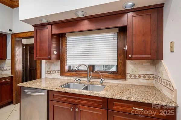 $995,000 | 1816 Country Garden Drive, Shelby, NC 28150