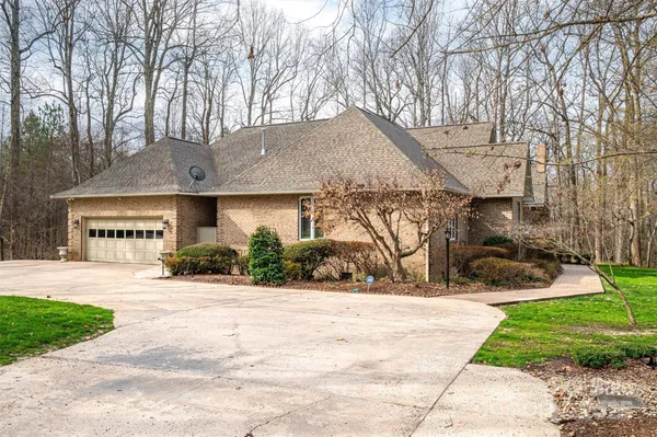 $995,000 | 1816 Country Garden Drive, Shelby, NC 28150