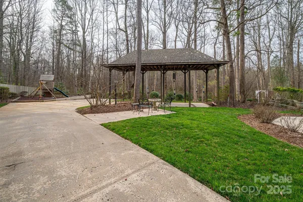 $995,000 | 1816 Country Garden Drive, Shelby, NC 28150