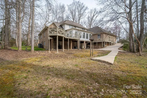 $995,000 | 1816 Country Garden Drive, Shelby, NC 28150