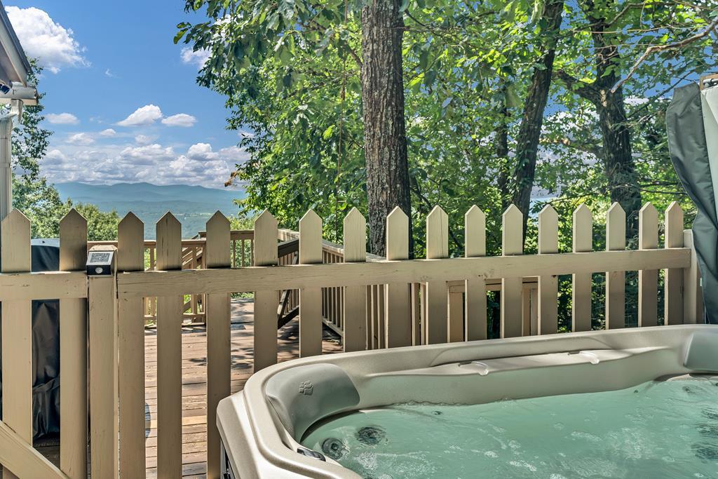 368 Walnut Ridge Ellijay, GA 30536 - Photo 1 of 47 Main View