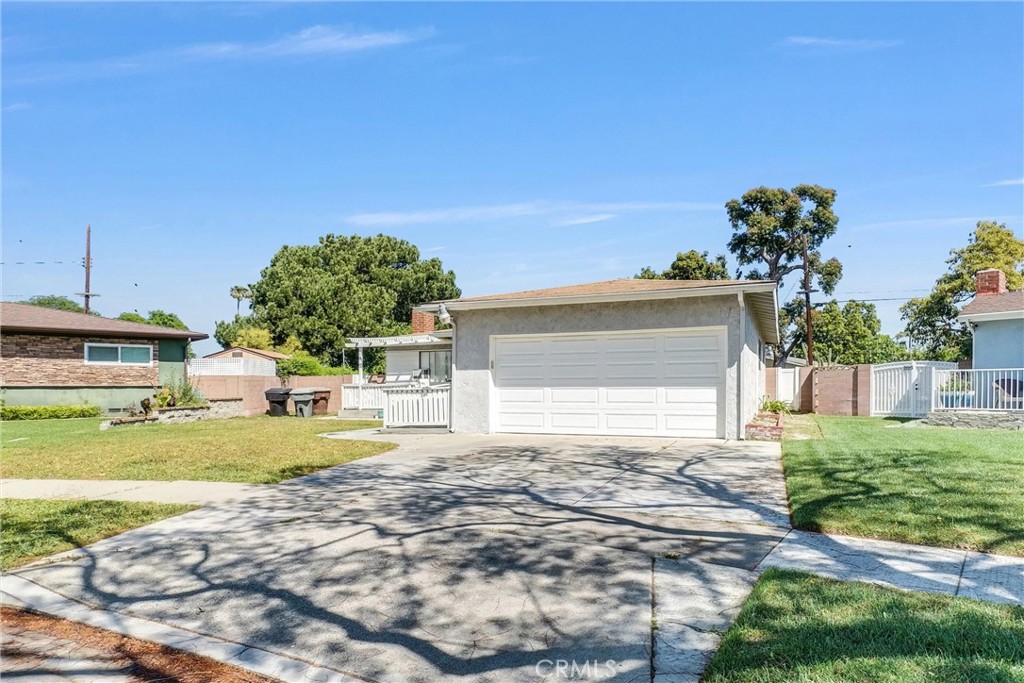 2551 Rome Avenue Anaheim, CA 92804 - Photo 3 of 27 a view of a house with backyard and sitting area