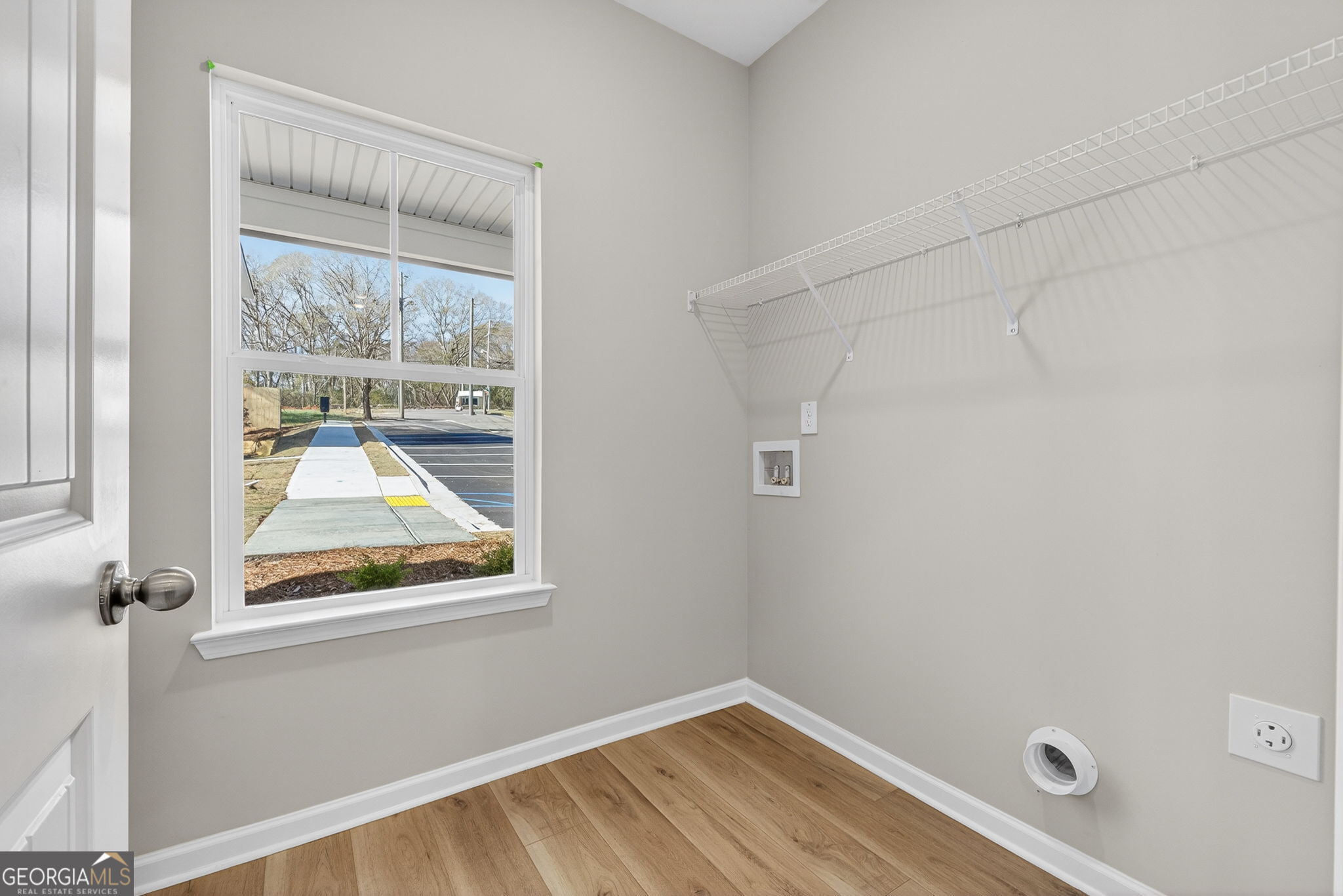 468 South Bolee Road Hogansville, GA 30230 - Photo 24 of 25 a bathroom with a window