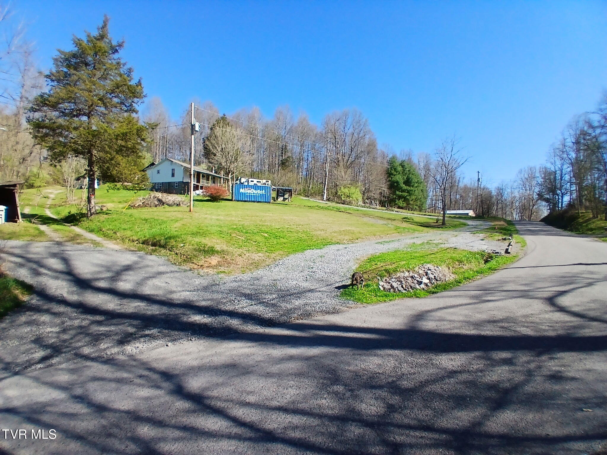 4314 Big Hill Road Pennington Gap, VA 24277 - Photo 3 of 35 20260328_110322