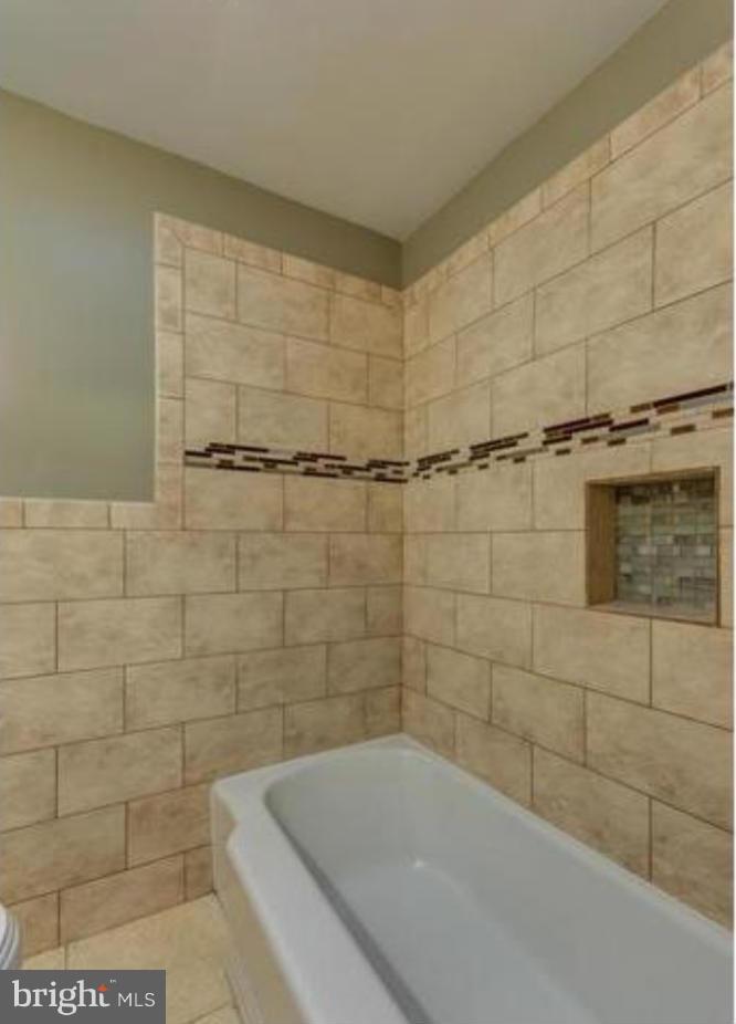 1034 Wedgewood Road Baltimore, MD 21229 - Photo 20 of 30 Bath