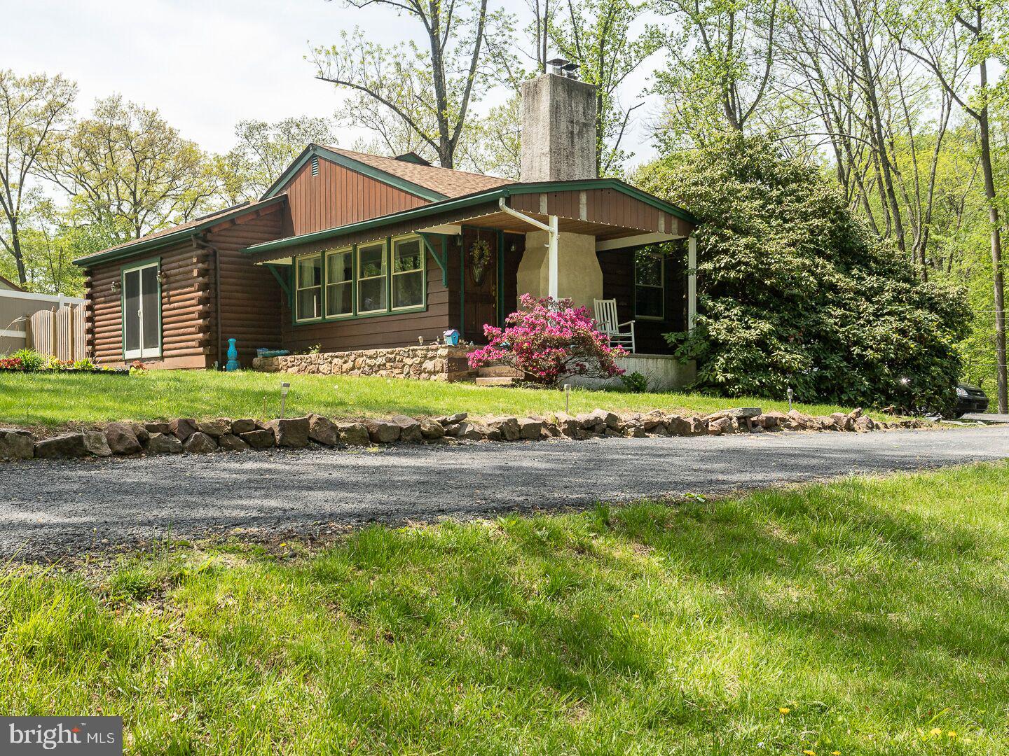 107 Midway Road Phoenixville, PA 19460 - Photo 2 of 27 Gallery Image 2