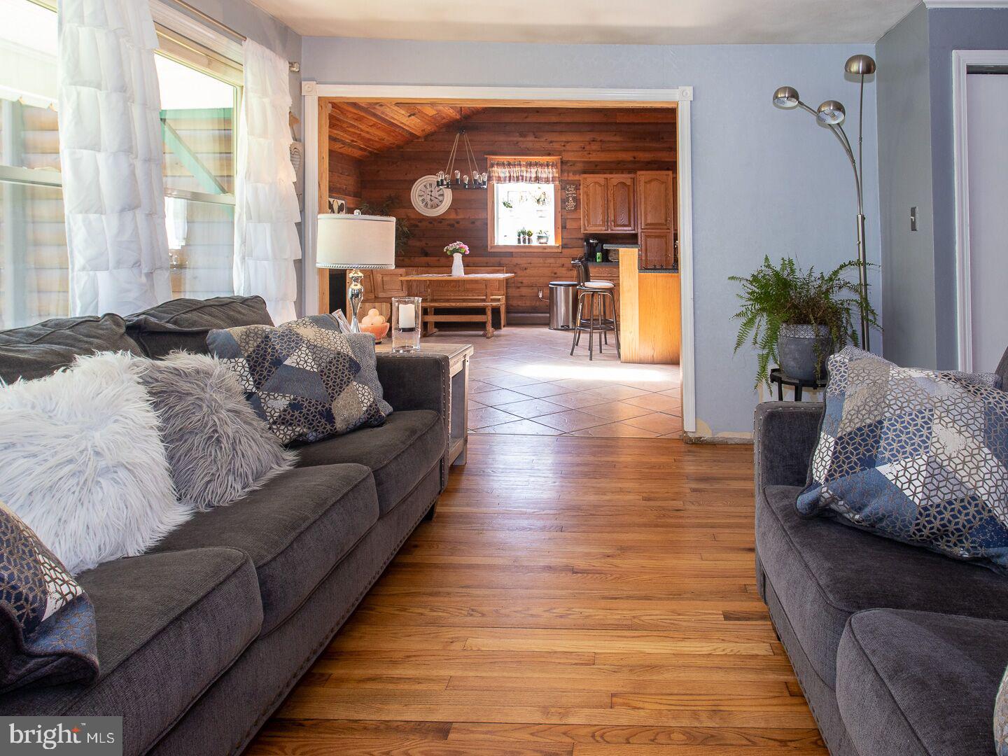 107 Midway Road Phoenixville, PA 19460 - Photo 14 of 27 Gallery Image 14