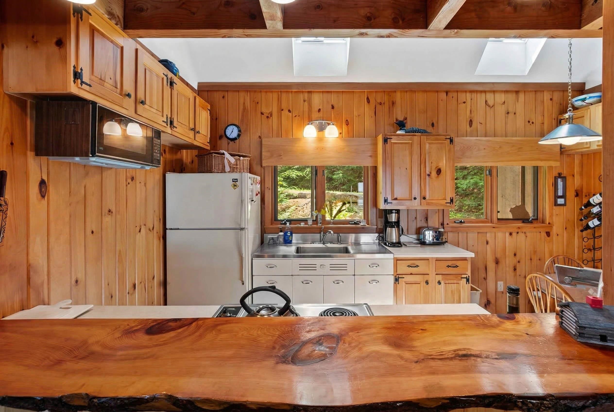 334 Bay Point Road Sunapee, NH 03782 - Photo 9 of 25