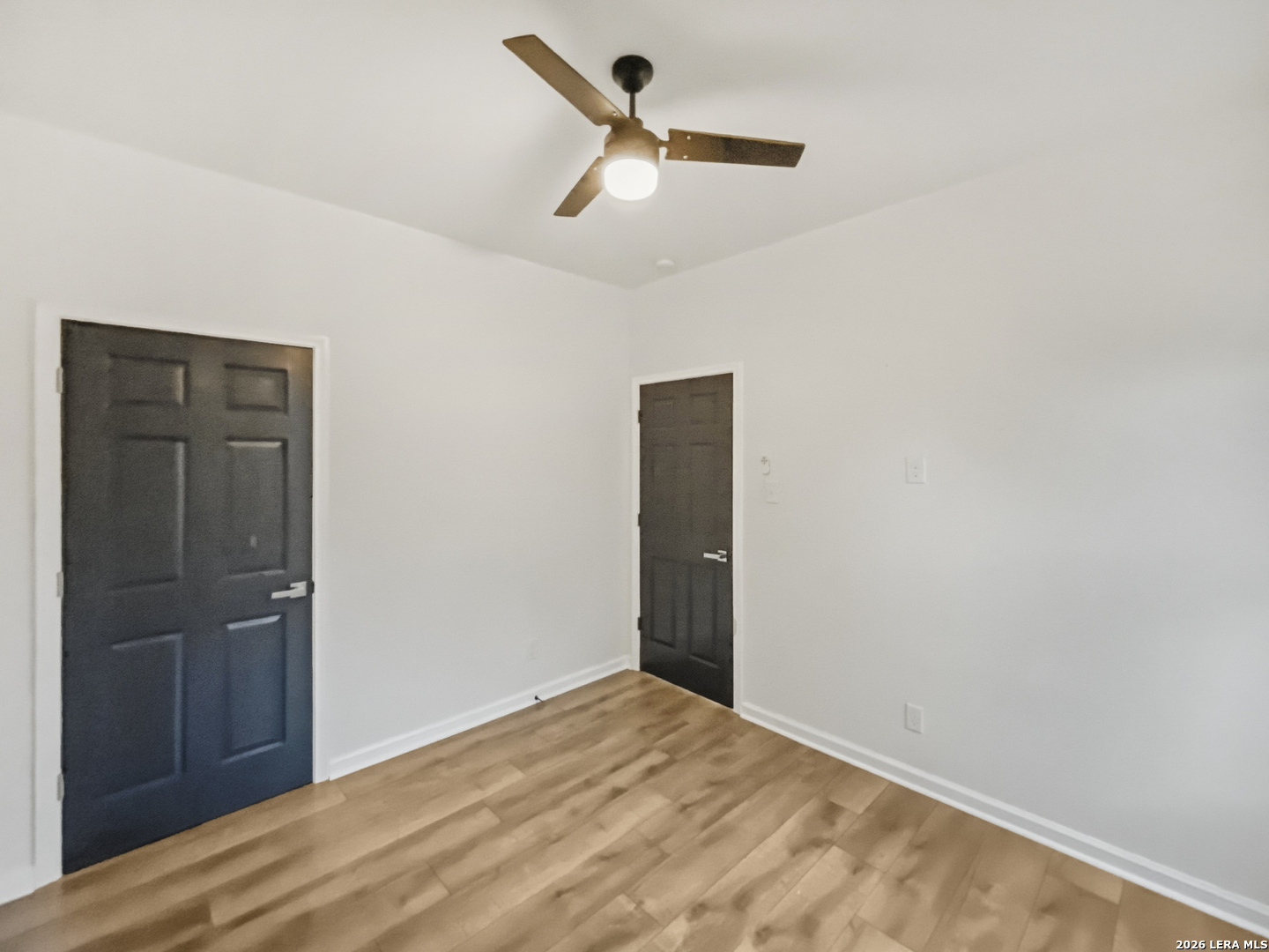 338 Southwest 42nd Street San Antonio, TX 78237 - Photo 19 of 25