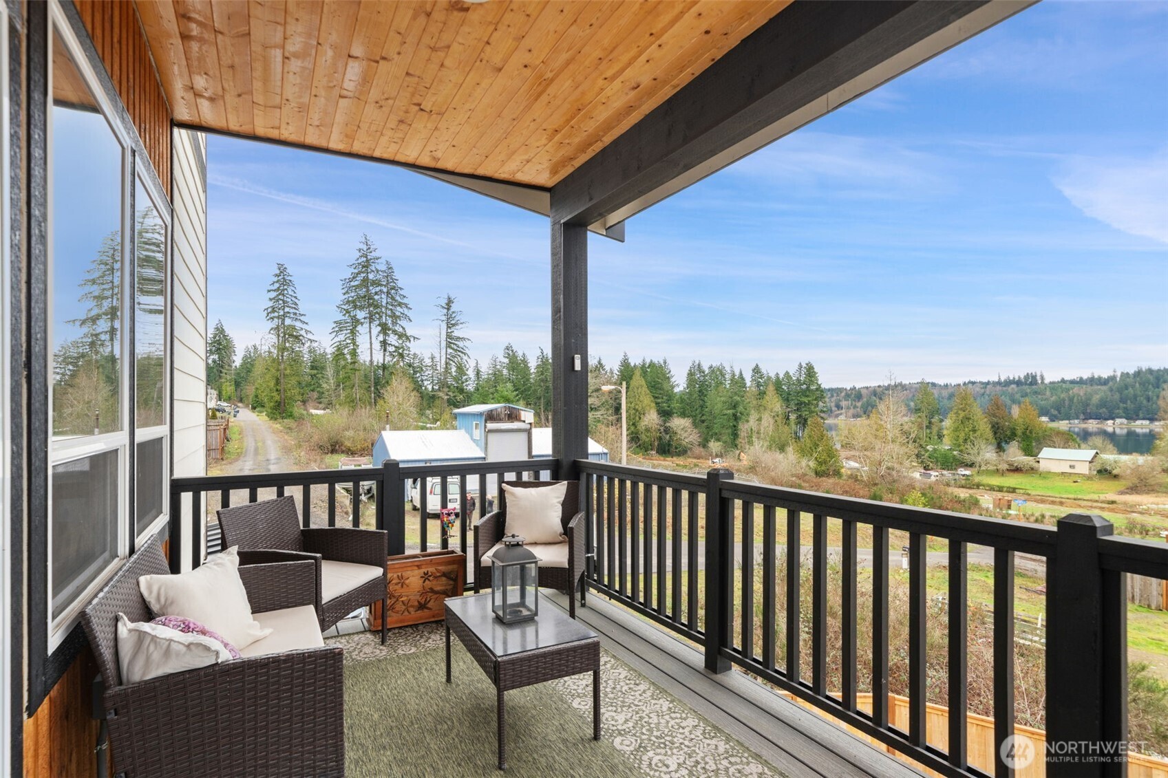 17 East Sellegren Road Allyn, WA 98524 - Photo 12 of 40