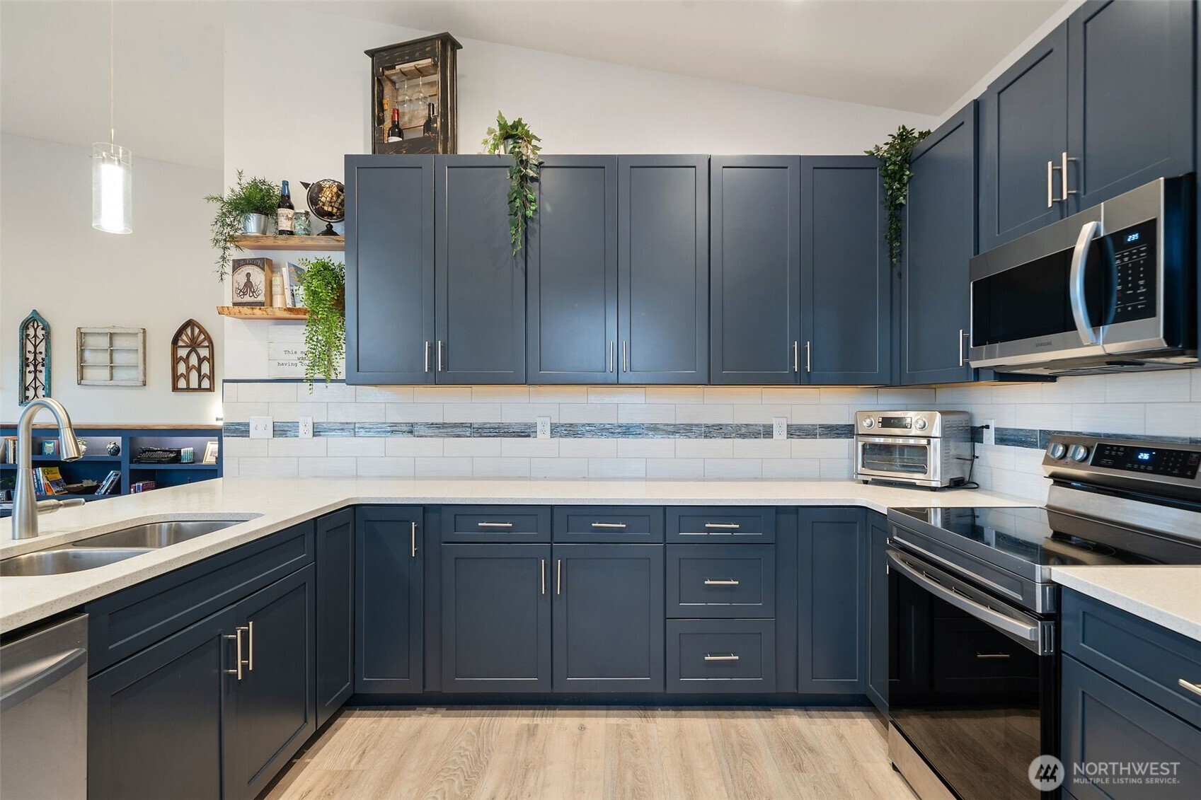 17 East Sellegren Road Allyn, WA 98524 - Photo 20 of 40