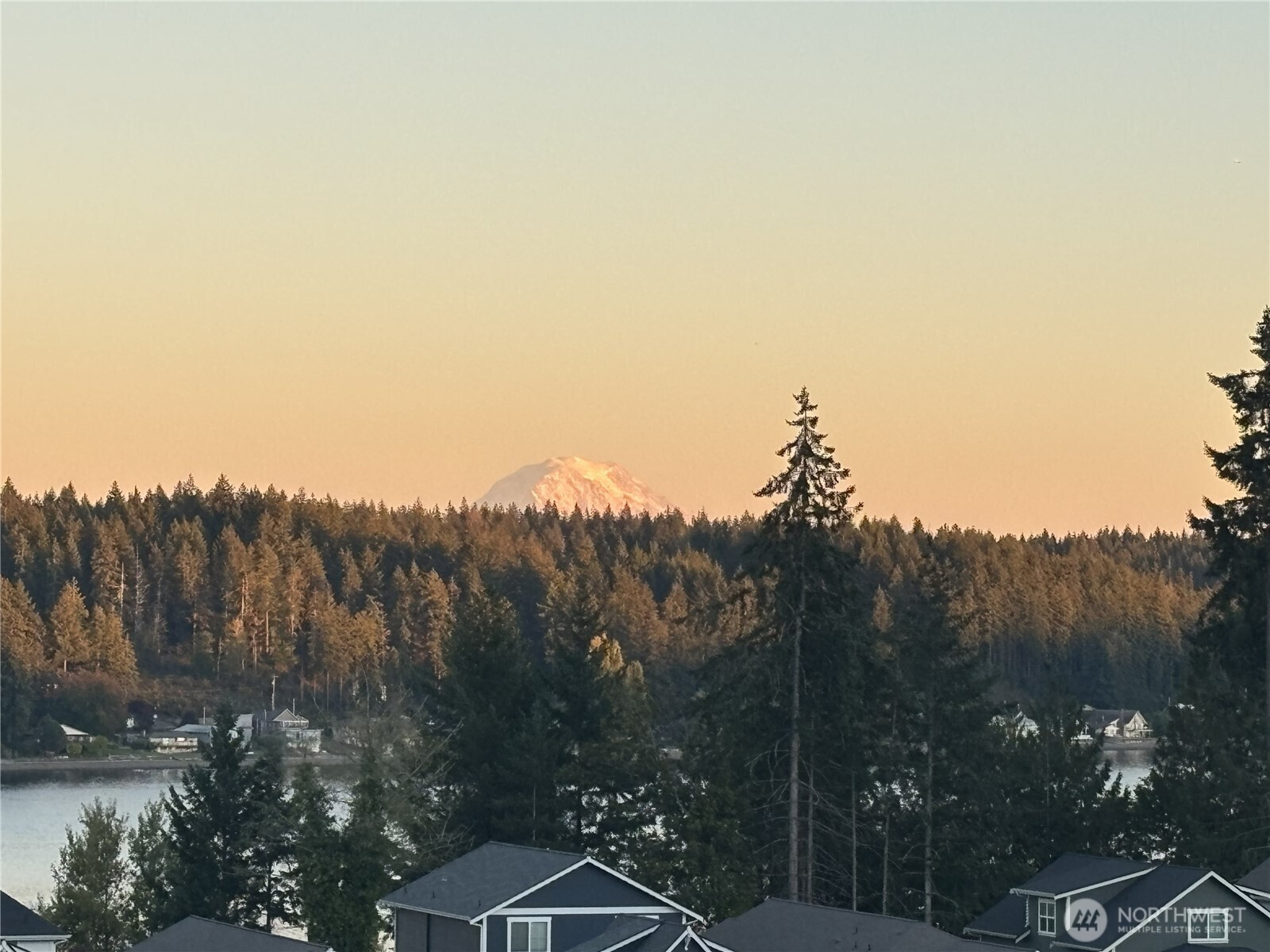 17 East Sellegren Road Allyn, WA 98524 - Photo 2 of 40