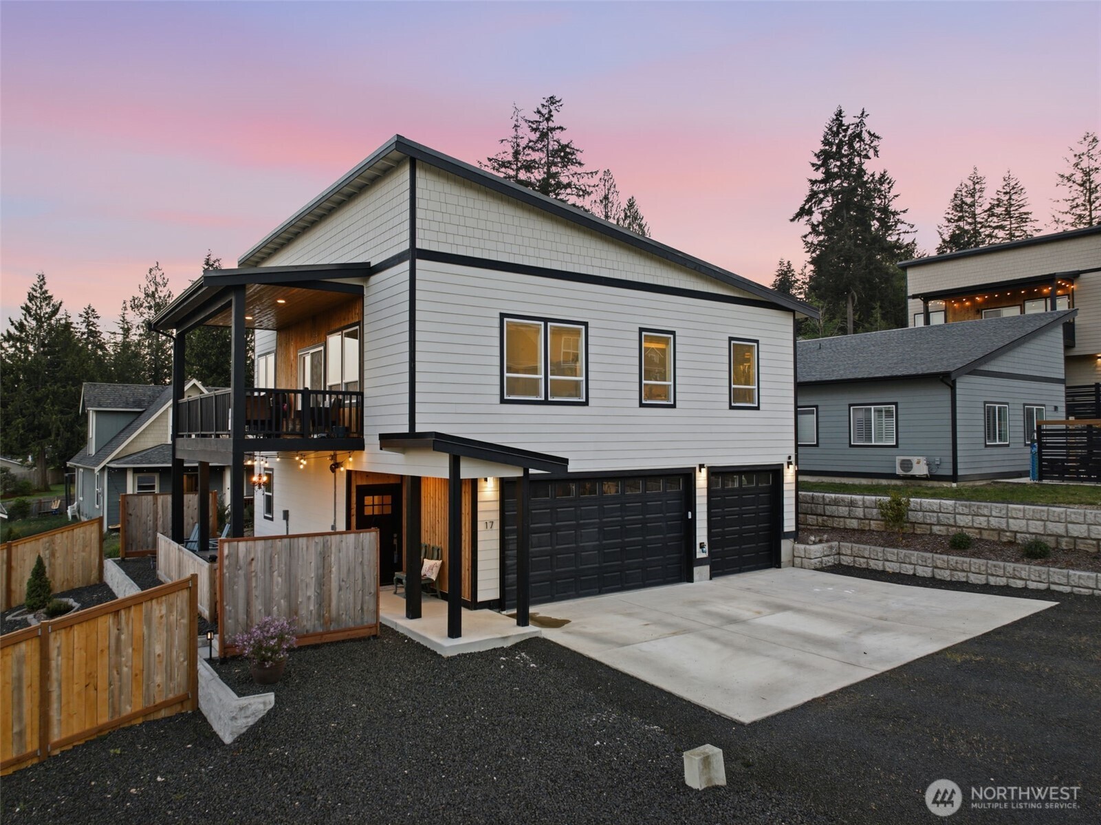 17 East Sellegren Road Allyn, WA 98524 - Photo 4 of 40