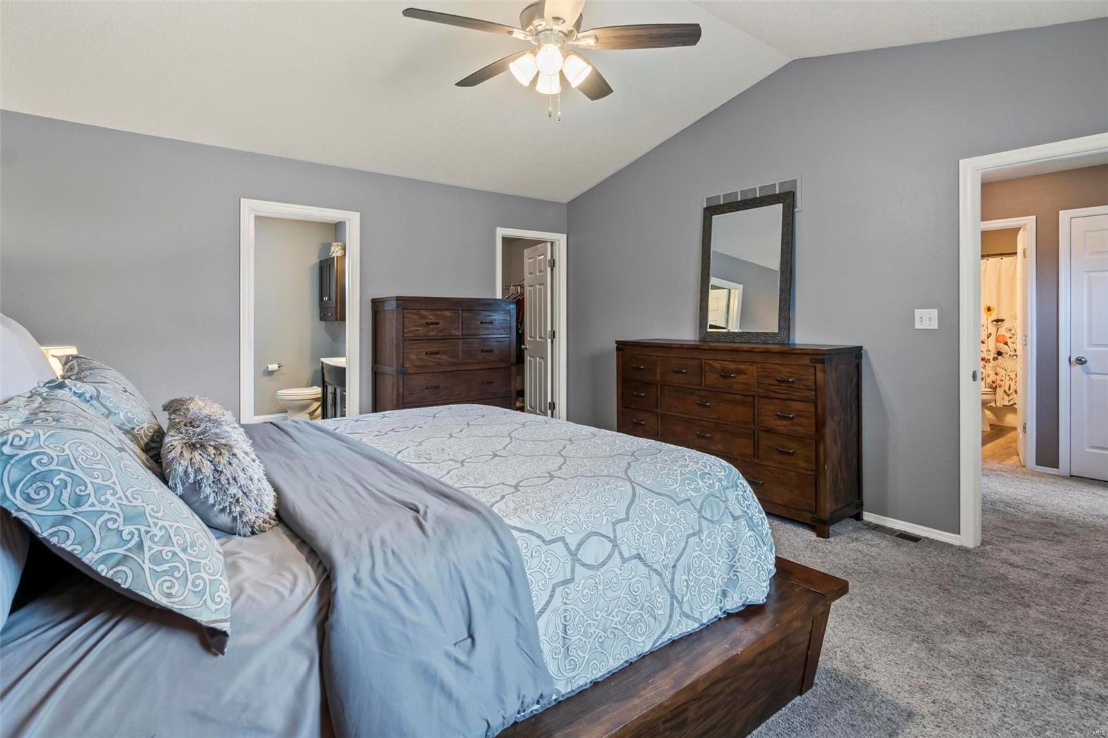 2511 Hunters Ridge Edwardsville, IL 62025 - Photo 18 of 48 Gallery Image 18