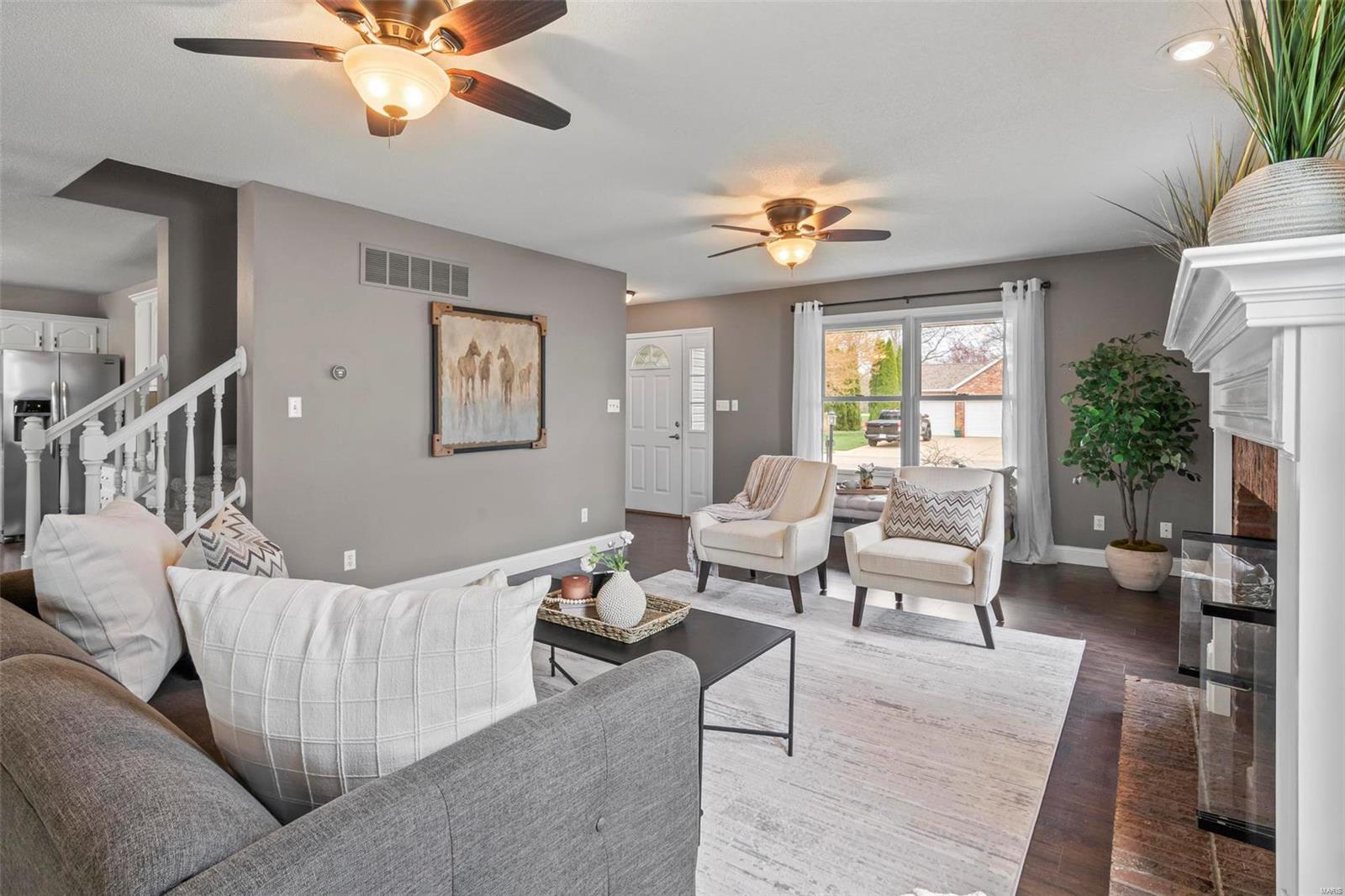 2511 Hunters Ridge Edwardsville, IL 62025 - Photo 6 of 48 Gallery Image 6