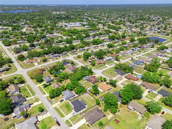 $355,000 | 3002 Greynolds Street, Deltona, FL 32738