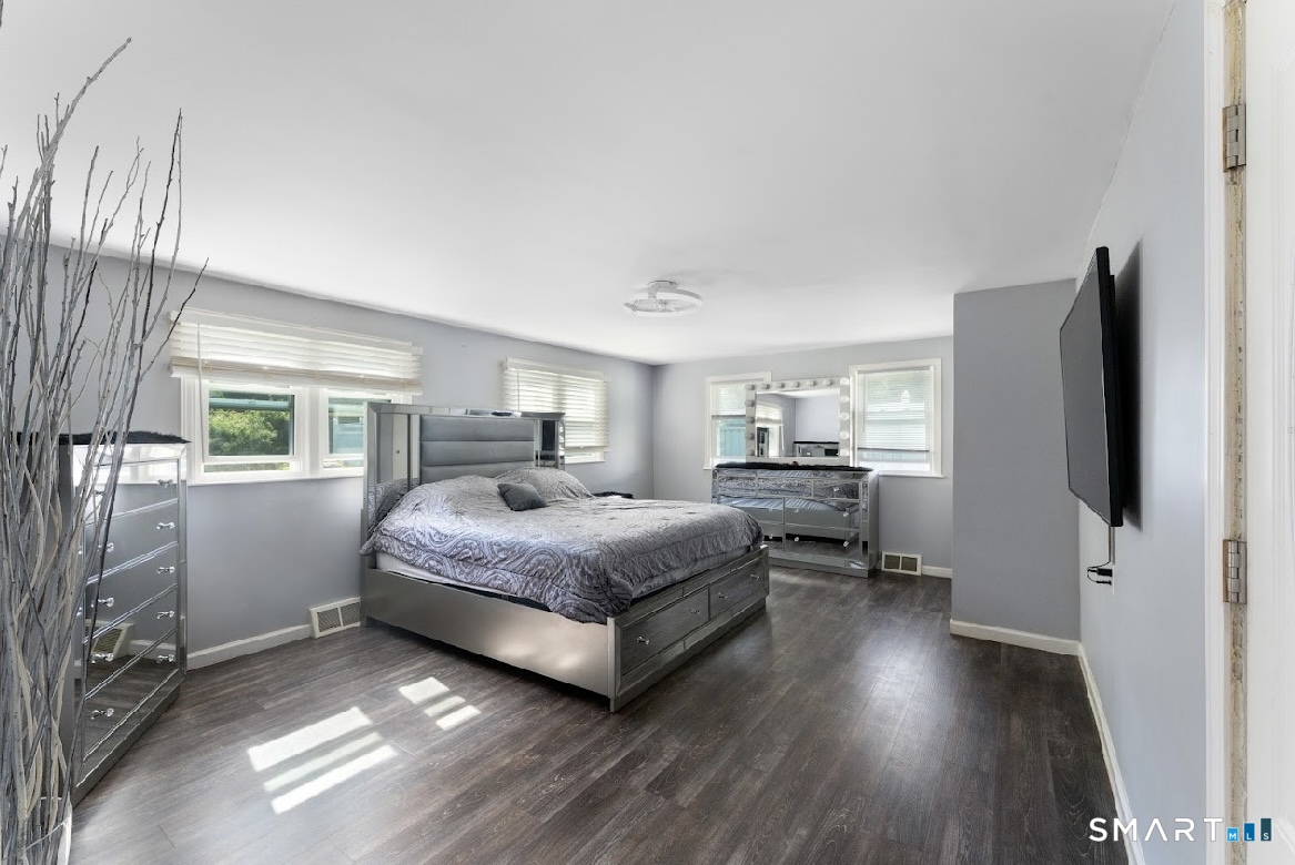 289 Pineridge Road Torrington, CT 06790 - Photo 13 of 40