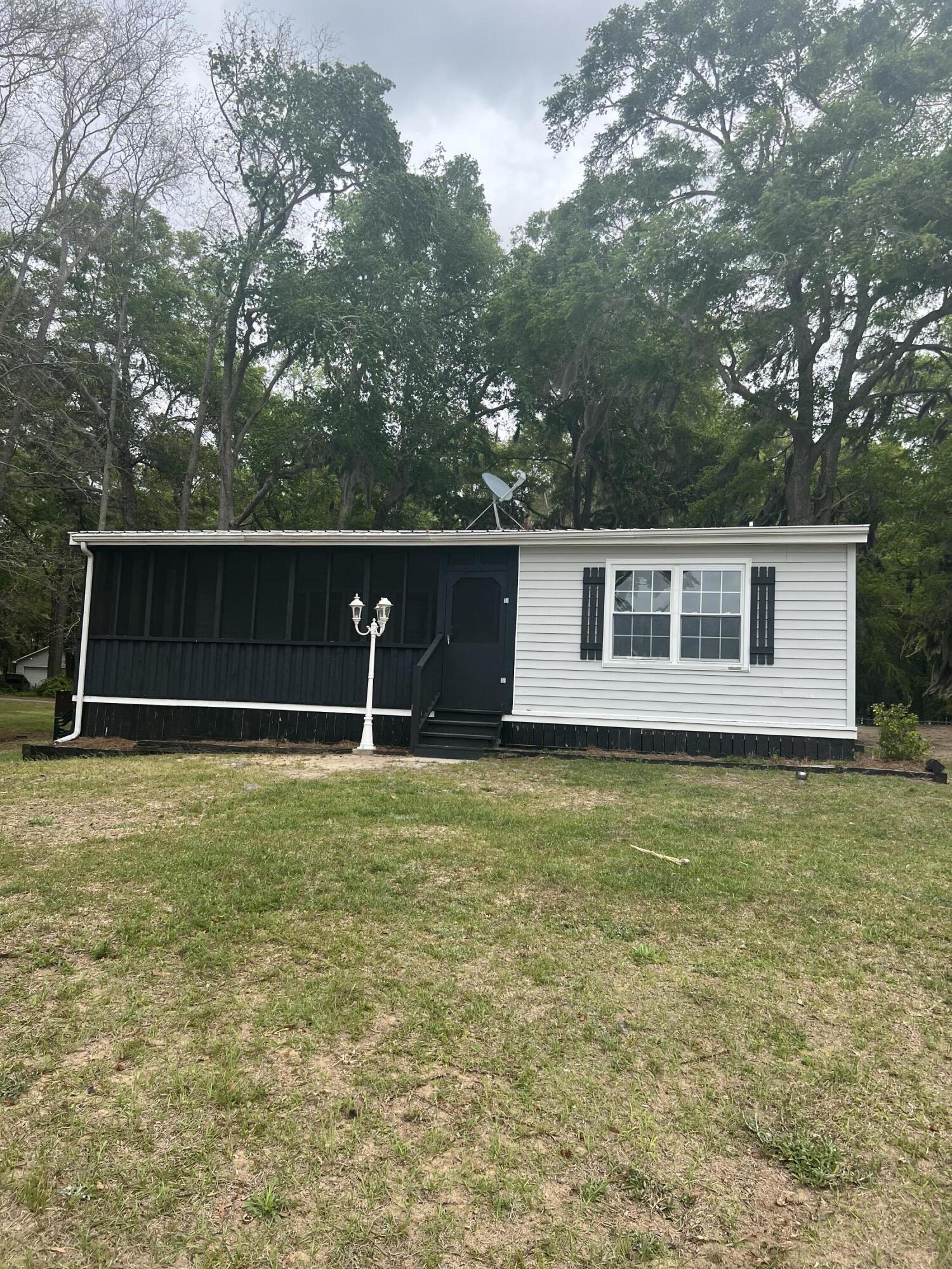 2198 Princess Pond Road Summerton, SC 29148 - Photo 2 of 2 IMG-1278