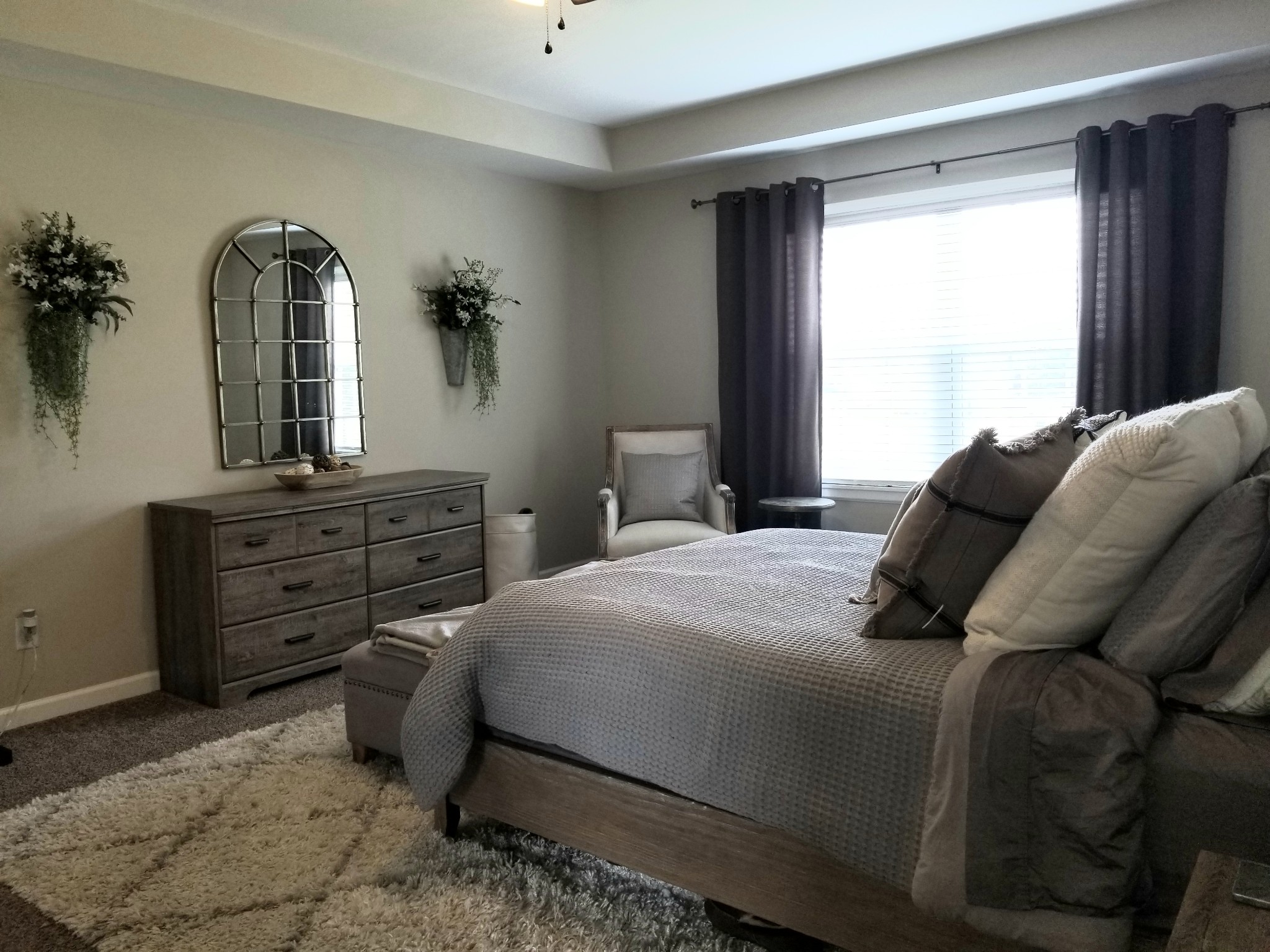 145 A T G T Road Portland, TN 37148 - Photo 21 of 41 a bedroom with a bed and a dresser
