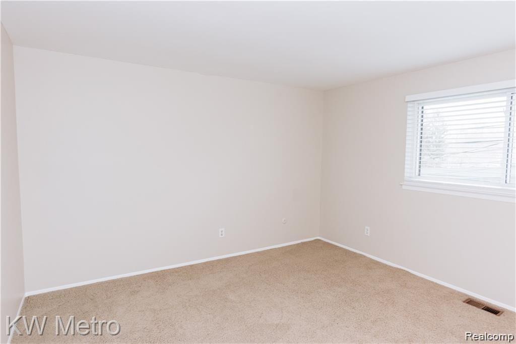 1434 West Webster Road Royal Oak, MI 48073 - Photo 18 of 21