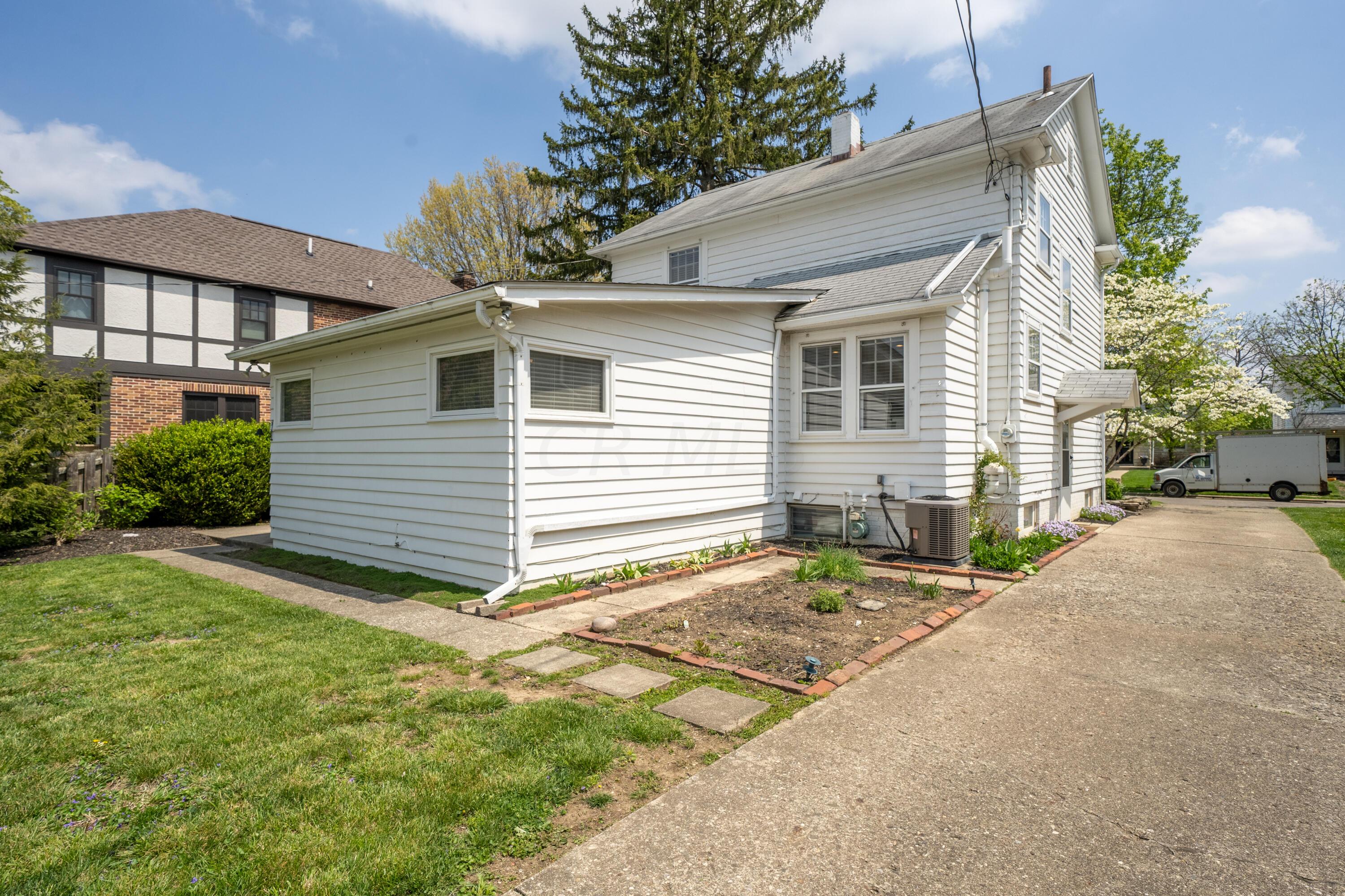 859 South Remington Road Bexley, OH 43209 - Photo 55 of 64 z