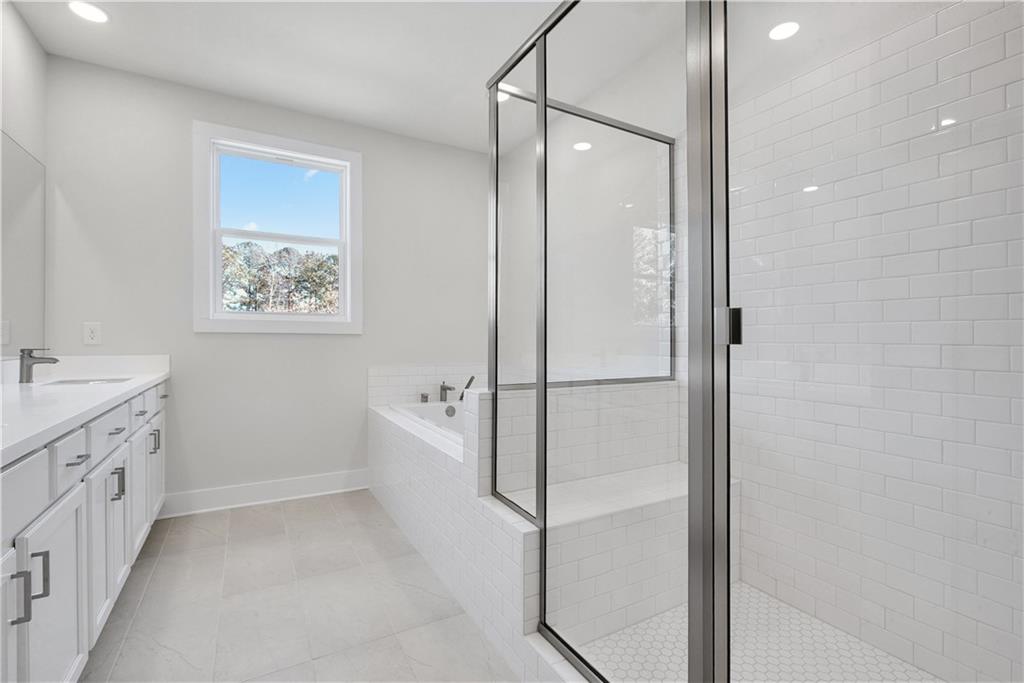 1935 Redfield Road Northeast, Unit 15 Marietta, GA 30066 - Photo 12 of 29