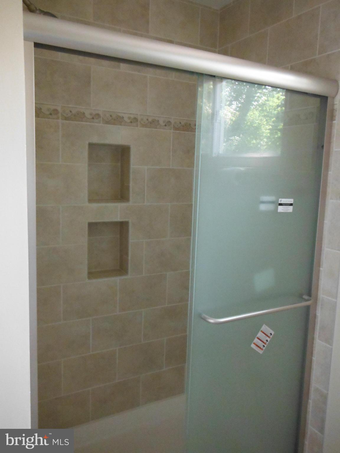 10908 Lombardy Road Silver Spring, MD 20901 - Photo 12 of 30 Bath (Master)