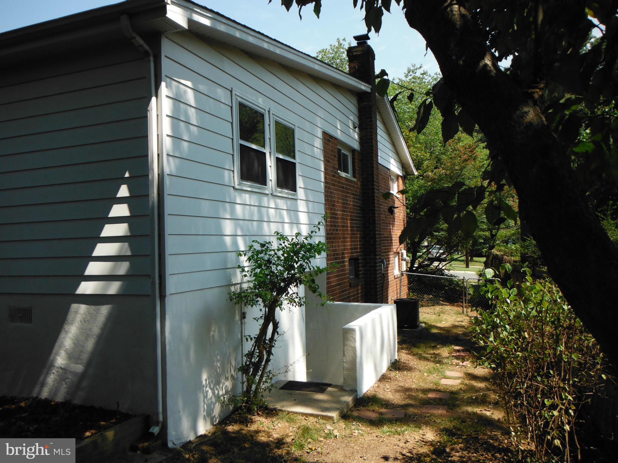 10908 Lombardy Road Silver Spring, MD 20901 - Photo 30 of 30 Exterior (Rear)