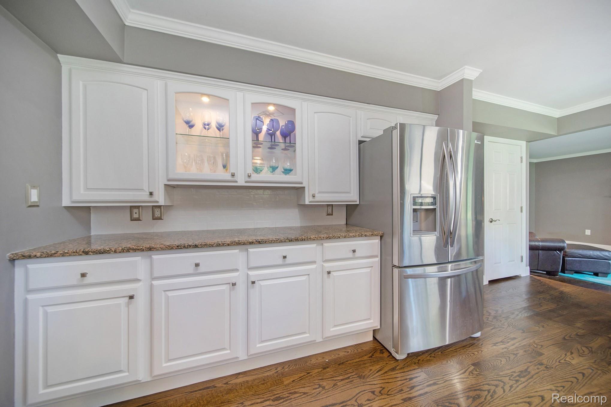 373 Gunder Drive Rochester, MI 48309 - Photo 7 of 39 Photo (3).jpg