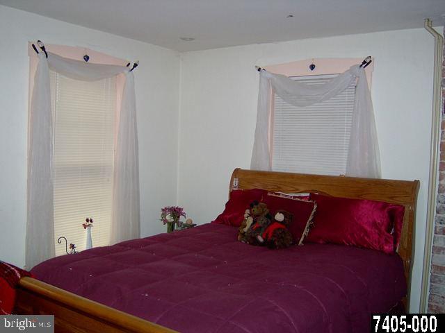 1977 Chambersburg Road Gettysburg, PA 17325 - Photo 8 of 12 Gallery Image 8