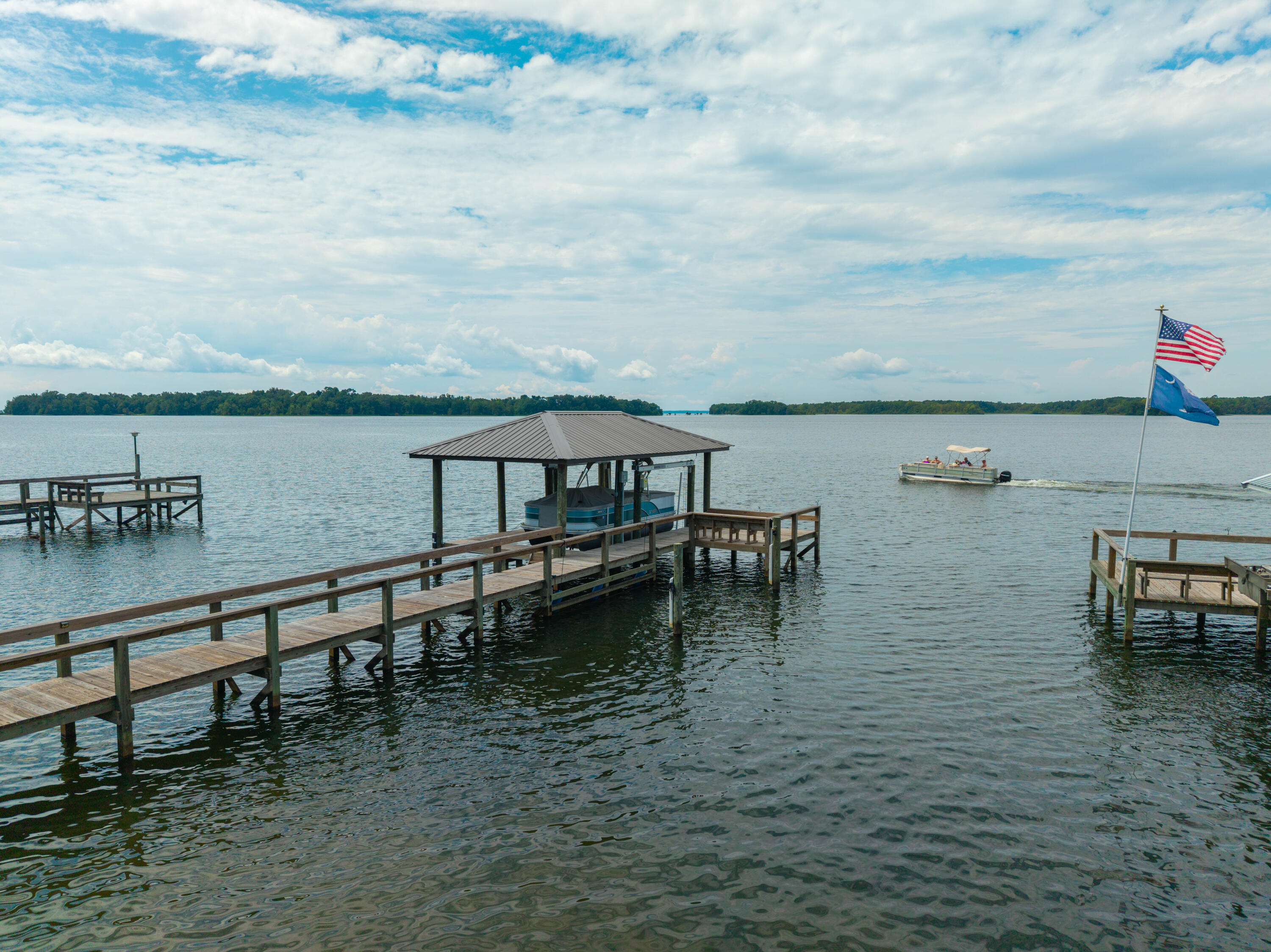 1083 Copperhead Road Manning, SC 29102 - Photo 2 of 25 DJI_20250729120042_0040_D