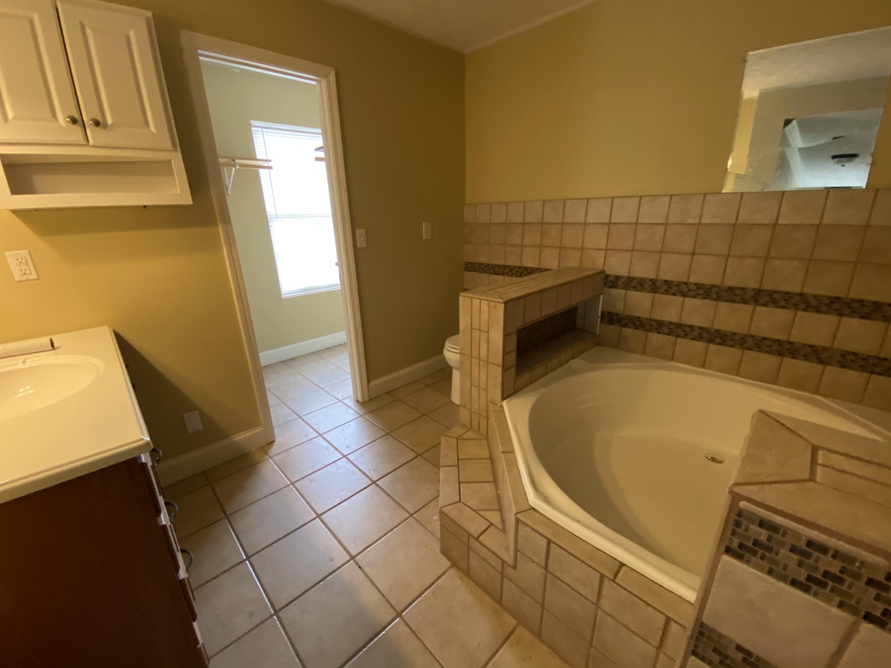236 Onyx Road Ewing, VA 24248 - Photo 19 of 22 150A779F-E871-4098-9726-7043F6681E4C