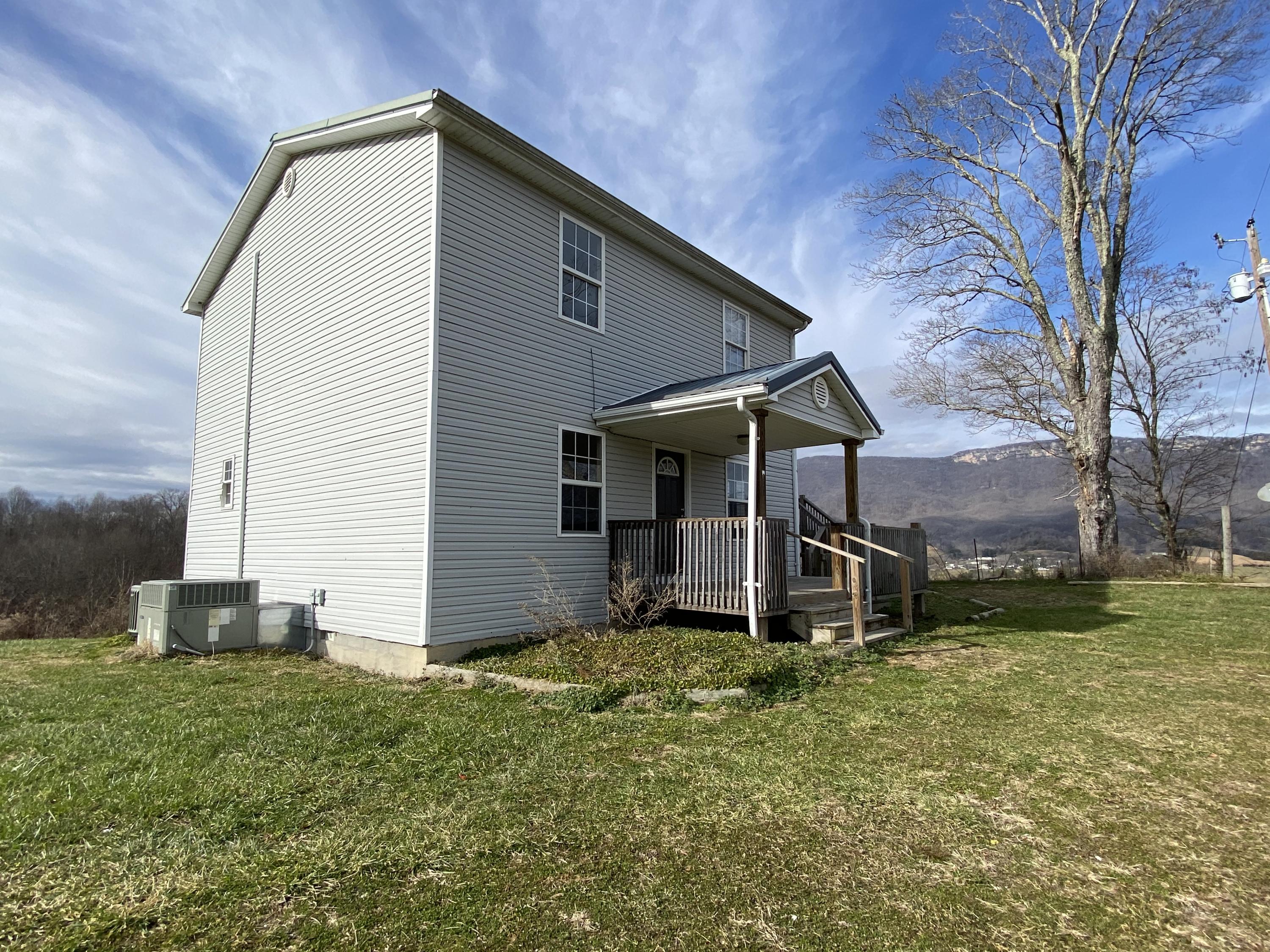 236 Onyx Road Ewing, VA 24248 - Photo 4 of 22 973E1E16-209A-491D-AA55-C90175CE26DD