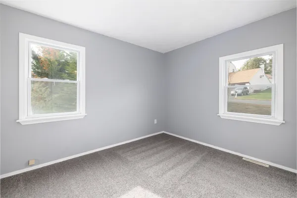 $375,000 | 21 Longwood Drive, Naugatuck, CT 06770