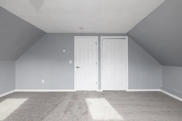 $375,000 | 21 Longwood Drive, Naugatuck, CT 06770