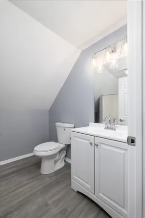 $375,000 | 21 Longwood Drive, Naugatuck, CT 06770