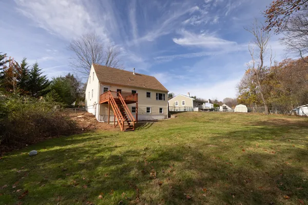 $375,000 | 21 Longwood Drive, Naugatuck, CT 06770