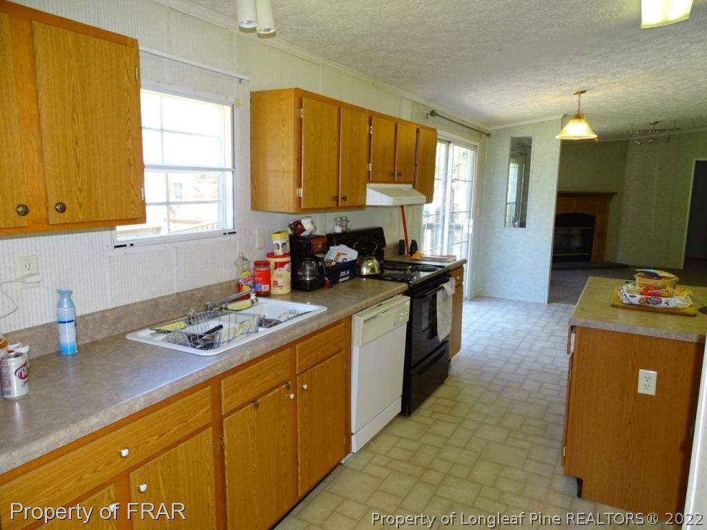 302 Franklin Road Raeford, NC 28376 - Photo 10 of 25 Gallery Image 10