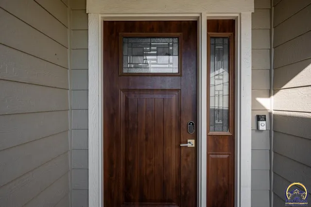 $465,000 | 3334 Southwest 43rd Street, Topeka, KS 66610